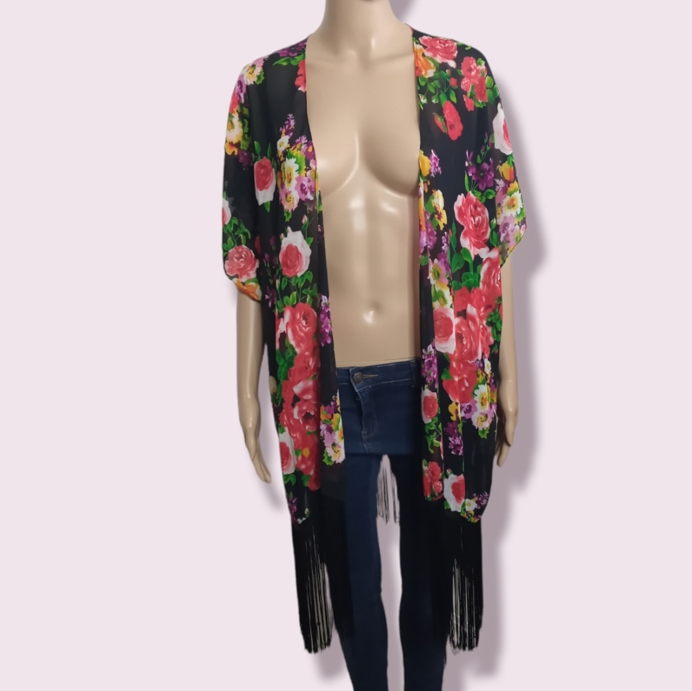 Black Floral Miin Fringe Top Sz Medium